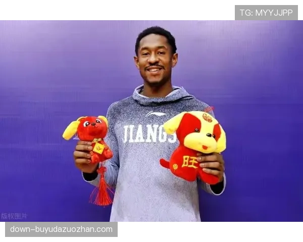 福克斯体育评论员尼克·赖特批评球员行为，引发媒体话语权讨论